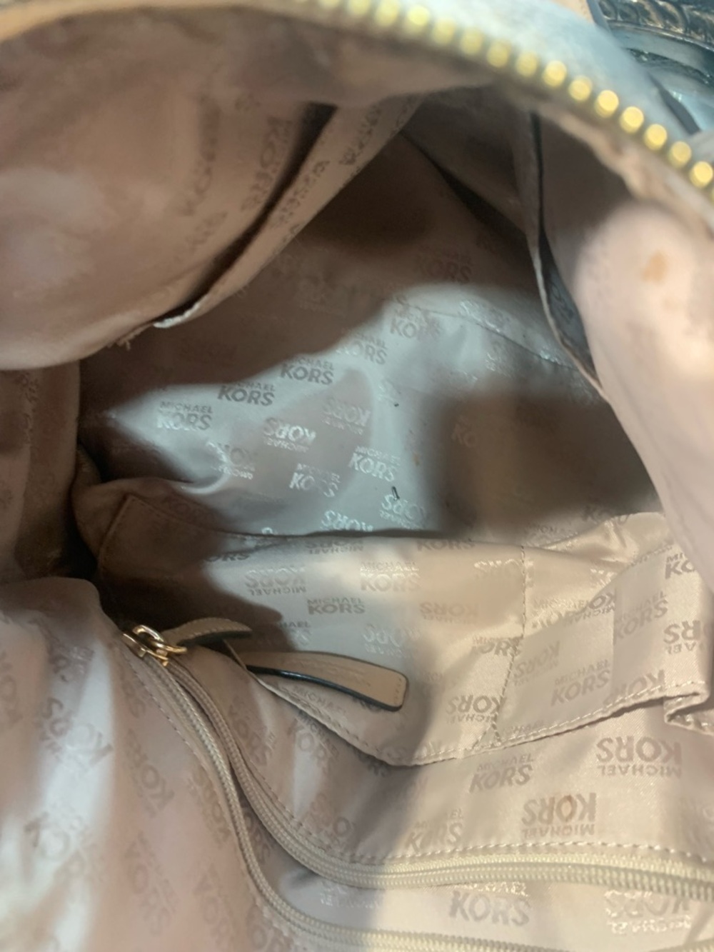 Michael Kors Beige/Tan MK Signature Satchel - Picture 4 of 10